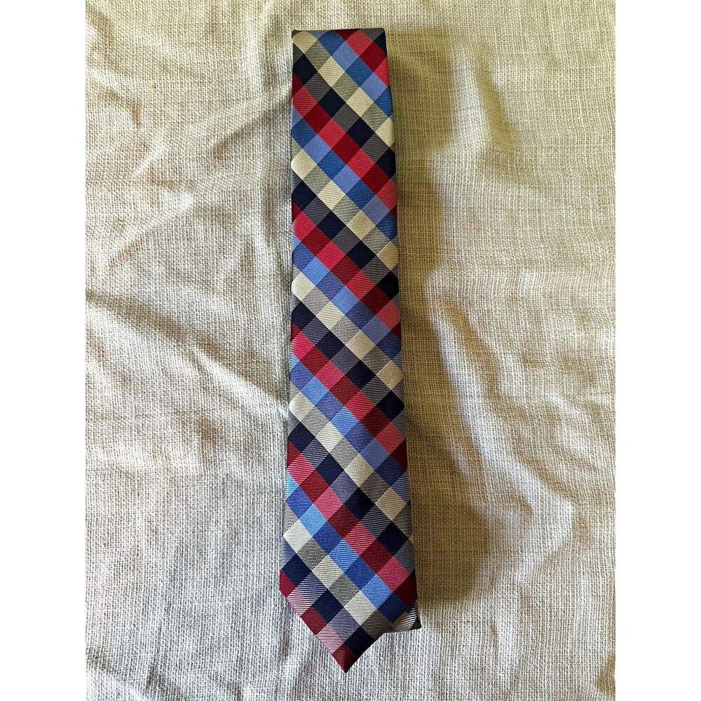 Jos A Bank Executive Collection Men’s Necktie Red Blue Diamond Check Plaid Tie